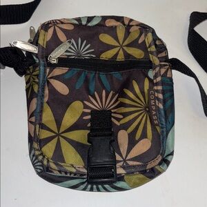 COMPASS CANVAS / NYLON CROSSBODY BAG BROWN GOLD BLUE FLORAL DESIGN MANY POCKETS